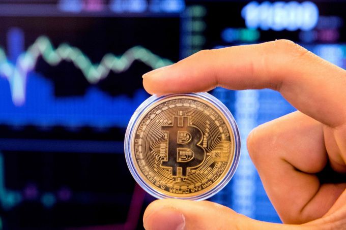 Pasar Mata Uang Crypto Kembali Merah, BTC Turun Lebih dari $400