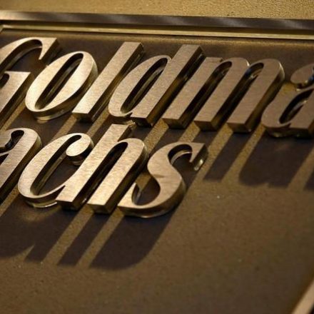 CFO Goldman Sachs: Berita Pembatalan Trading Desk Crypto Palsu