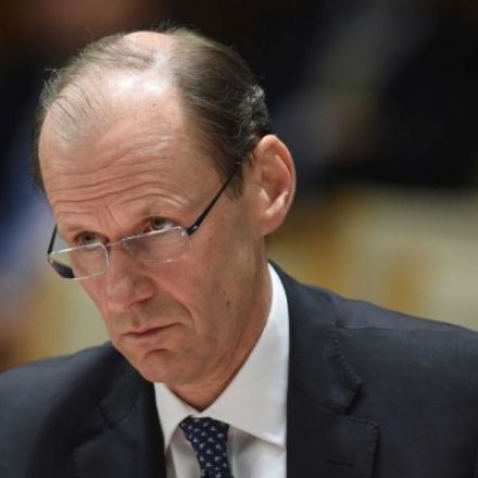 CEO ANZ: Robot Tidak Bisa Gantikan Bankir