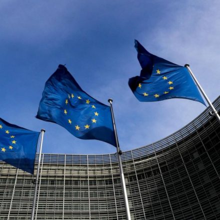 Uni Eropa Ajak Bank Besar Bergabung di Forum Blockchain